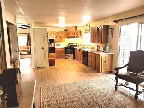 54999 Martinez Trl, Yucca Valley, CA 92284 photo 22