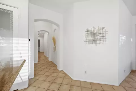 Entry Way - 48423 Hepburn Dr, Indio, CA 92201 photo 5 of 8