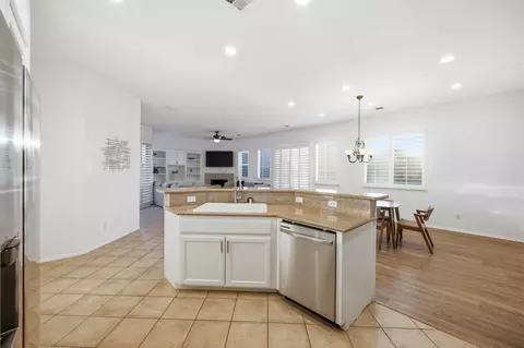 Kitchen - 48423 Hepburn Dr, Indio, CA 92201 photo 2 of 4