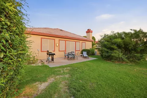 Exterior - 48423 Hepburn Dr, Indio, CA 92201 photo 6 of 7