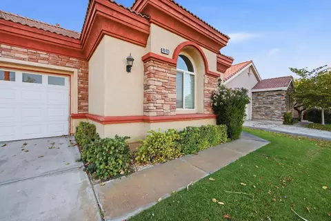 Exterior - 48423 Hepburn Dr, Indio, CA 92201 photo 4 of 7