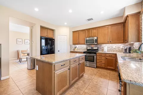 Kitchen - 79805 Camden Dr, Indio, CA 92203 photo 1 of 3