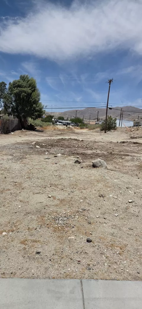 00 Estrella, Desert Hot Springs, CA 92240