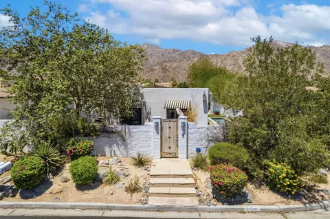 54521 Avenida Alvarado, La Quinta, CA 92253