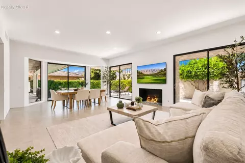 62 Dartmouth Dr, Rancho Mirage, CA 92270