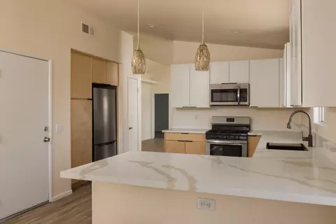 51555 Eisenhower Dr, La Quinta, CA 92253 photo 9