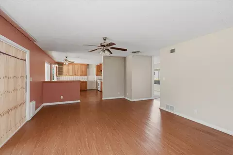 230 E Sunset Dr N, Redlands, CA 92373 photo 11