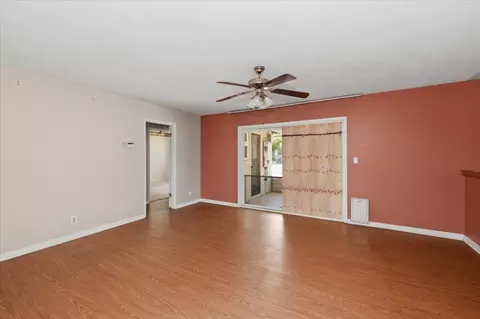 230 E Sunset Dr N, Redlands, CA 92373 photo 10