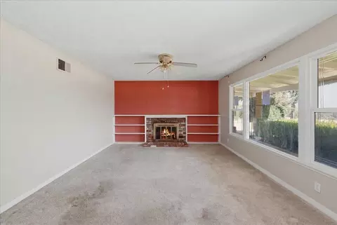 230 E Sunset Dr N, Redlands, CA 92373 photo 9
