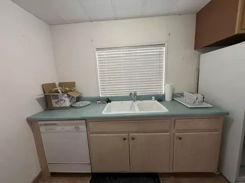 10888 West Dr, Morongo Valley, CA 92256 photo 7