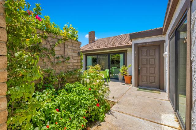 2468 E Miramonte Cir, Palm Springs, CA 92264