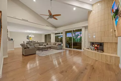 18 N Kavenish Dr, Rancho Mirage, CA 92270