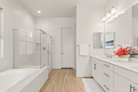 Bath - 85747 Molvena Dr, Indio, CA 92203 photo 1 of 3