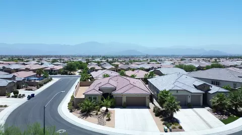 View/Area - 85747 Molvena Dr, Indio, CA 92203 photo 2 of 10