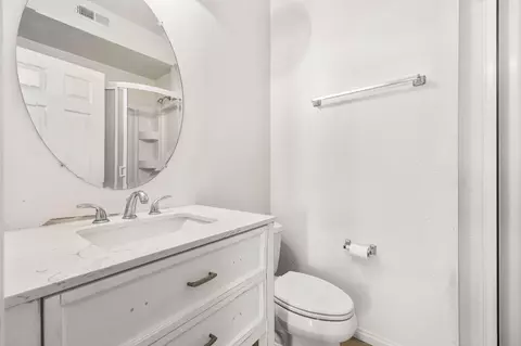 Bath - 40376 Padova Dr, Indio, CA 92203 photo 1 of 7