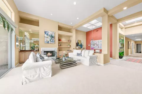 266 Eagle Dance Cir, Palm Desert, CA 92211