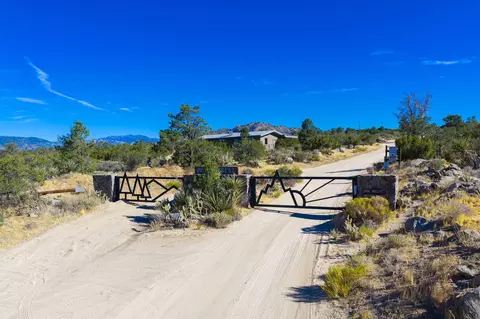 70041 Linda Vista Rd, Mountain Center, CA 92561