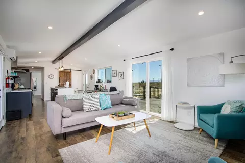 Living - 61186 Sespe St, Landers, CA 92285 photo 2 of 5