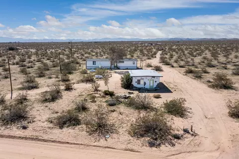 View/Area - 61186 Sespe St, Landers, CA 92285 photo 1 of 10
