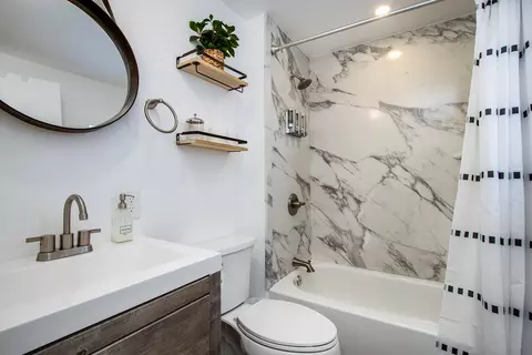 Bath - 61186 Sespe St, Landers, CA 92285 photo 1 of 4