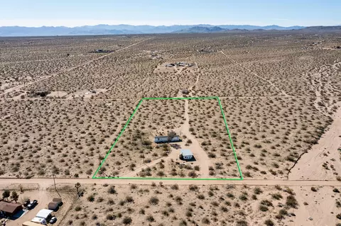 View/Area - 61186 Sespe St, Landers, CA 92285 photo 10 of 10
