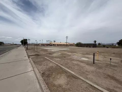 9162 E Hobsonway, Blythe, CA 92225 photo 3