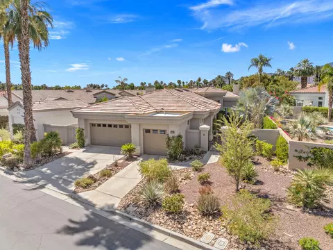 448 White Horse Trl, Palm Desert, CA 92211