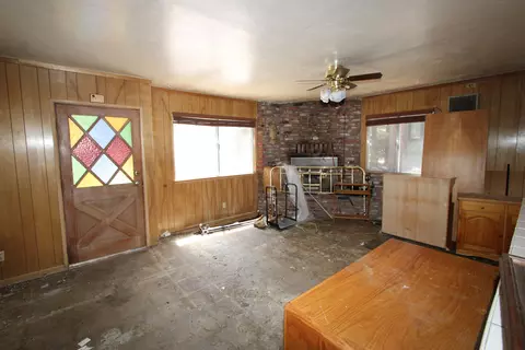 346 Victoria Ln, Sugarloaf, CA 92386 photo 4