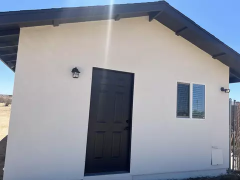 Exterior - 788 Cambria Ave, Landers, CA 92285 photo 6 of 7