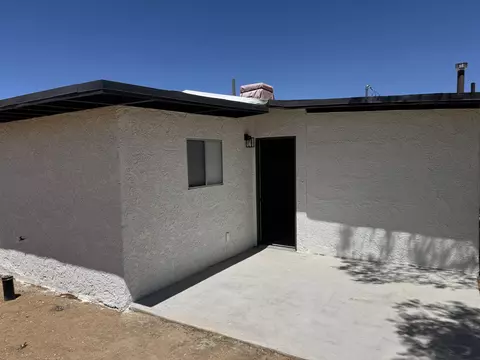 Exterior - 788 Cambria Ave, Landers, CA 92285 photo 2 of 7