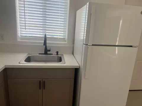 Kitchen - 788 Cambria Ave, Landers, CA 92285 photo 6 of 6