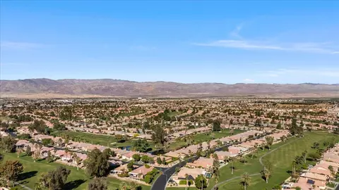View/Area - 82420 Gregory Ct, Indio, CA 92201 photo 4 of 6