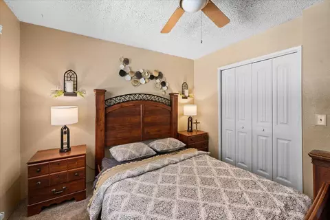 Bedroom - 819 Holmes Ln, Sugarloaf, CA 92386 photo 3 of 12
