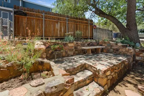 Exterior - 819 Holmes Ln, Sugarloaf, CA 92386 photo 6 of 12
