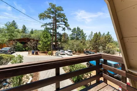 Exterior - 819 Holmes Ln, Sugarloaf, CA 92386 photo 4 of 12