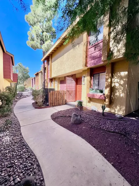 48255 Monroe St, Indio, CA 92201 photo 4