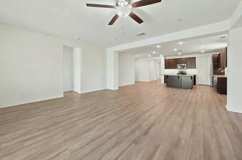 Living - 82753 Freeman Ct, Indio, CA 92201 photo 5 of 6