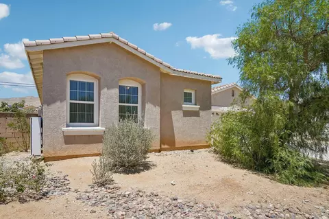 13707 Calle Amapola, Desert Hot Springs, CA 92240
