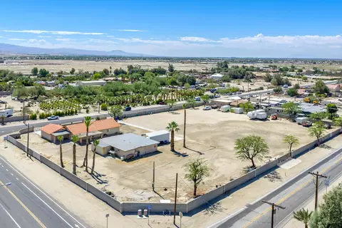 38075 Patrick Dr, Indio, CA 92203 photo 3