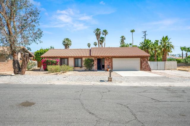 352 W Dominguez Rd, Palm Springs, CA 92262