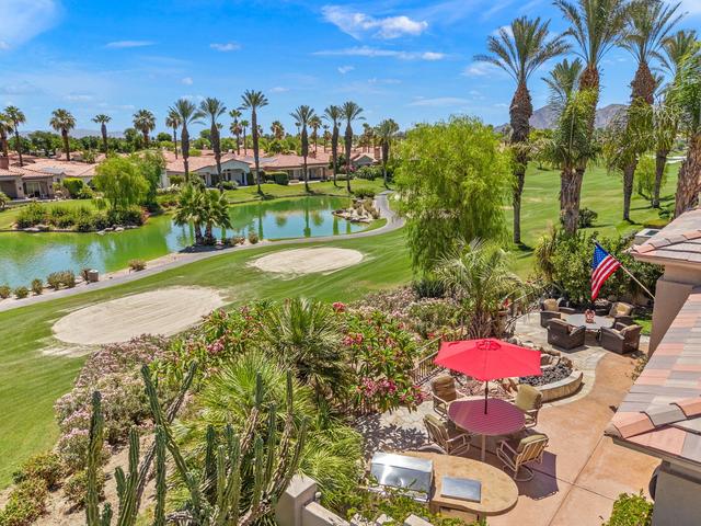 570 Mesa Grande Dr, Palm Desert, CA 92211
