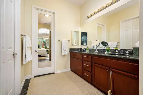 Bath - 60463 Juniper Ln, La Quinta, CA 92253 photo 1 of 3