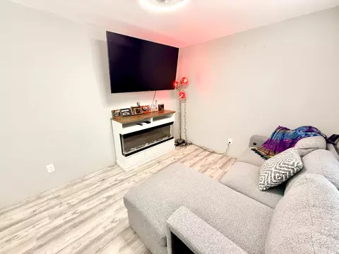 72425 Cactus Dr, Twentynine Palms, CA 92277 photo 7