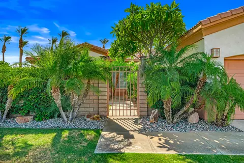 Exterior - 43798 Parkway Esplanade E, La Quinta, CA 92253 photo 5 of 18