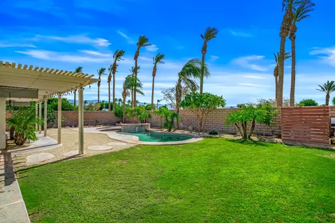 Exterior - 43798 Parkway Esplanade E, La Quinta, CA 92253 photo 15 of 18
