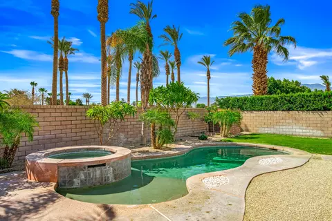 Exterior - 43798 Parkway Esplanade E, La Quinta, CA 92253 photo 9 of 18