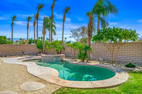 Exterior - 43798 Parkway Esplanade E, La Quinta, CA 92253 photo 16 of 18