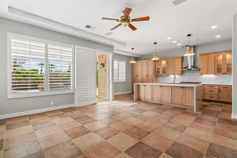 Living - 43798 Parkway Esplanade E, La Quinta, CA 92253 photo 9 of 10