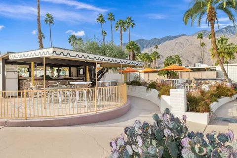1111 E Palm Canyon Dr, Palm Springs, CA 92264