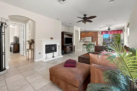 80545 Avenida Camarillo, Indio, CA 92203 photo 8